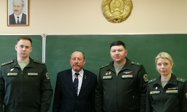 На службу в подразделениях белорусской границы – с напутствием от ветеранов-пограничников