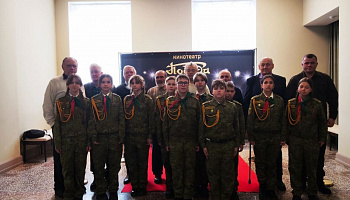 В кинотеатре «Победа» прошел показ фильма «Душа защитника»