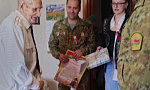 Ветераны-пограничники Бобруйска поздравили ветеранов Великой Отечественной войны с Днем Победы