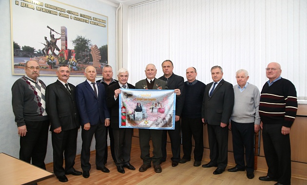 Поздравили с 80-летним юбилеем ветерана Романа Прозорова