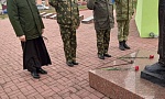 Пинские военнослужащие чтят память воинов-пограничников