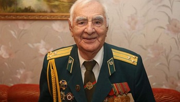 Поздравление с Днем пограничника ветерана Великой Отечественной войны Григория Обелевского