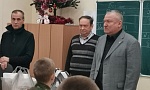 Ветераны-пограничники Минской городской организации поздравили с новогодними праздниками учащихся кадетского училища