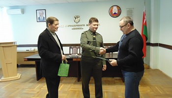 Ветераны отряда пограничного контроля «Минск» посетили обновленную комнату боевой славы части