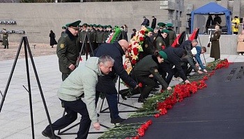 Пограничники почтили память погибших жителей деревни Хатынь
