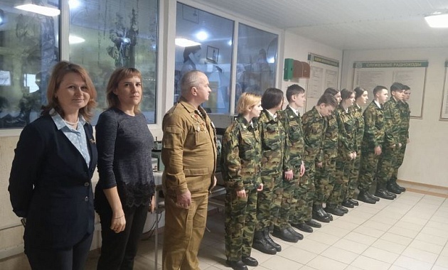 Военно-патриотический клуб "Дозор" провел практические занятия в группе связи и обеспечения органов пограничной службы