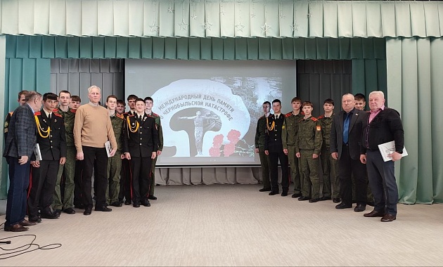 Урок мужества от ликвидаторов ЧАЭС для минских кадетов