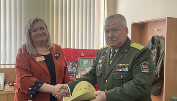 Защитникам Родины славу поём