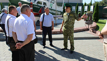 Делегация Мозырских ветеранов-пограничников побывала с визитом в Гомельской пограничной группе