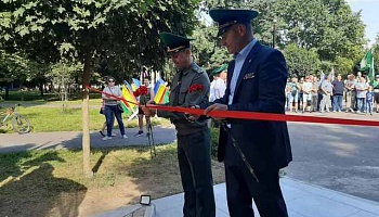 В Жлобине открыли памятный знак «Пограничникам всех поколений»