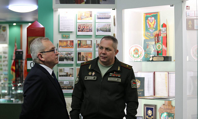 Встреча поколений: от музейных экспонатов – к живой легенде!