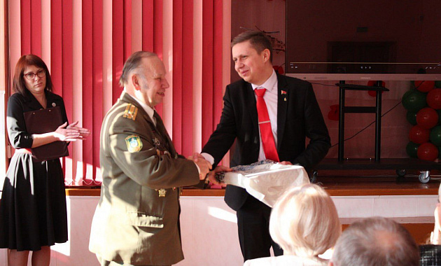 В полоцкой школе презентовали фильм об афганской войне