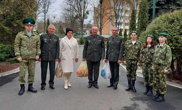 Наши дети: ветераны- пограничники Пинска приняли участие в благотворительной акции 